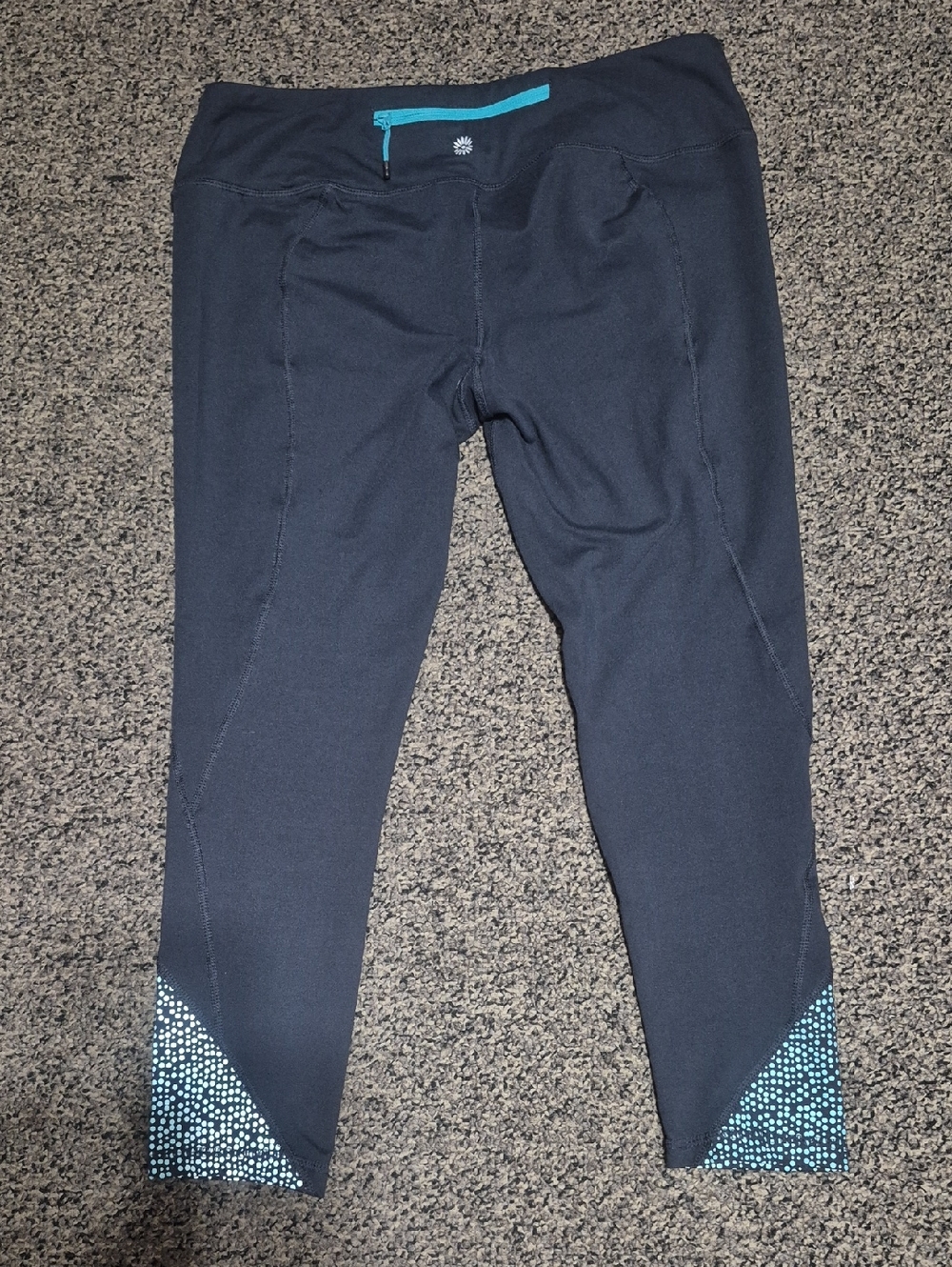 Tangerine Charcoal Gray Leggings with Teal Accent